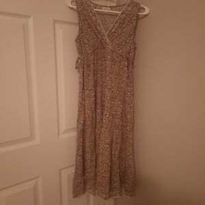 Max Studio, size Large, pink, brown and white floral dress, preowned